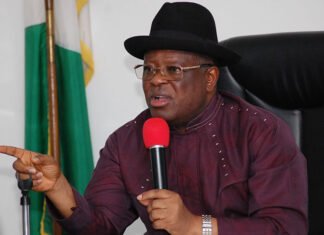 Umahi Replies Makinde David Umahi