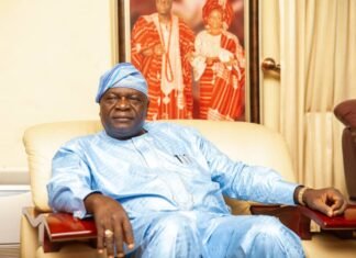 Adeleke Under Pressure To Defect To APC – Former Governor Oyinlola Olagunsoye Oyinlola
