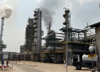 NNPCL Speaks On Alleged Explosion At Warri Refinery
