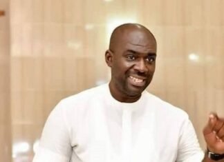 Former LG Council Chairman Dumps PDP For APC