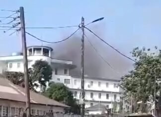 Fire Guts Presidential Building