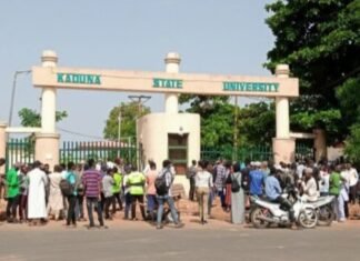 ASUU Lecturers Resume Indefinite Strike