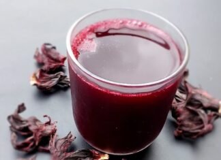 8 Health Benefits Of Zobo Drink (Hibiscus Tea) Zobo Drink