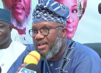 PDP Deputy Governorship Candidate Defects To APC In Ogun