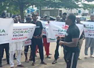 PDP Members Stage Peaceful Protest At US Embassy In Abuja