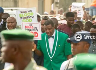 Fact Check On Claim That Pastor Adeboye Protested Against Jonathan’s Government