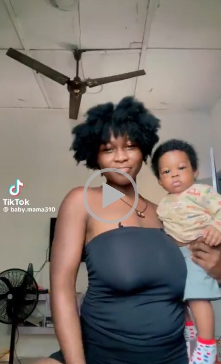 Video Of Lady Engaging In Inappropriate Behaviour While Carrying Her Baby Sparks Reactions [VIDEO]